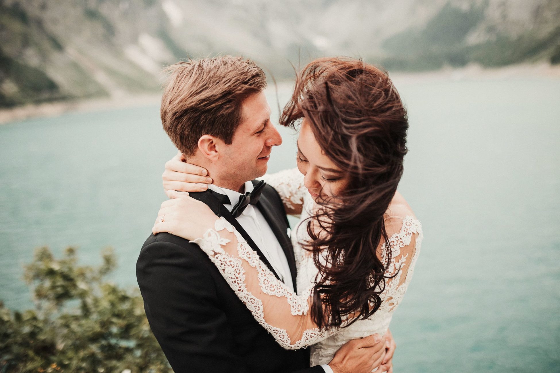 Hochzeitsfotograf Chris Züger, Fribourg Wedding, Elopement in the Swiss mountains.
